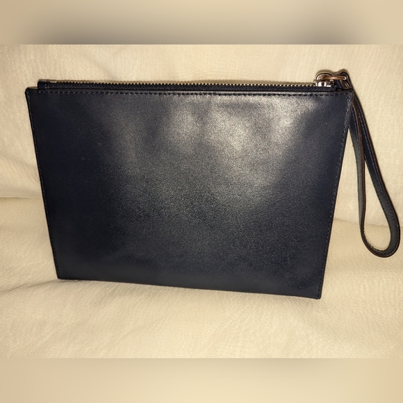 Michael Kors Wristlet Nouveau Floral Leather Embossed Large Zip Navy Multi VGUC - Picture 2 of 13